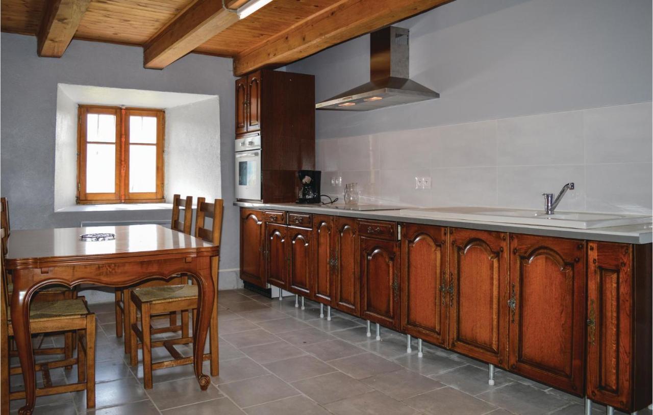 3 Bedroom Beautiful Home In Cheylade Экстерьер фото
