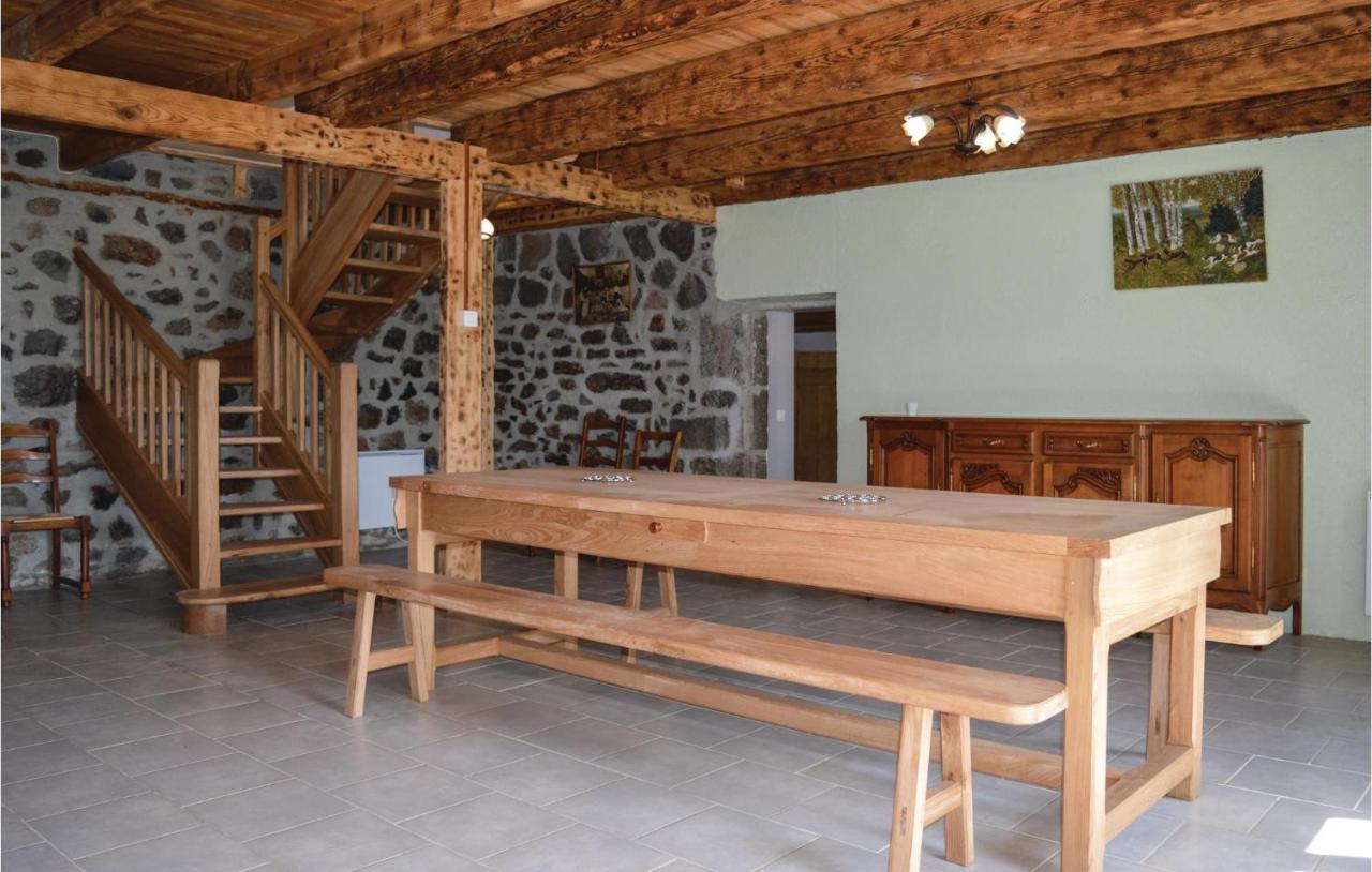 3 Bedroom Beautiful Home In Cheylade Экстерьер фото